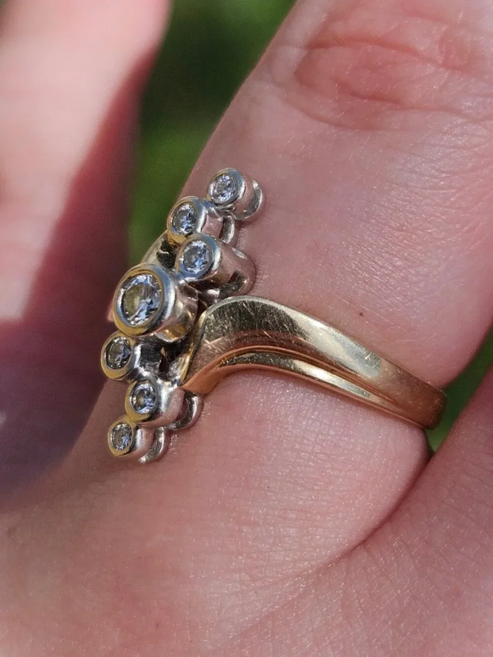 14K Yellow Gold Diamond Offset Vertical Band Cocktail Ring 0.26TCW Size 6.75